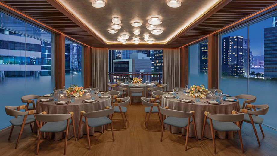 Meeting and dining spaces at JW Marriott Hotel Hong Kong come with views and sustainability in mind.