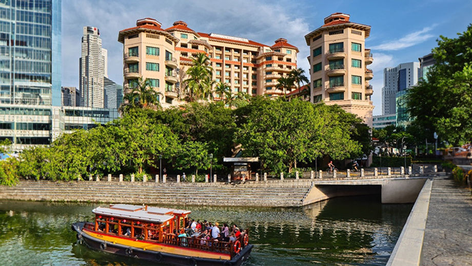 With Marina Bay, Chinatown, and Orchard Road located just minutes away from the hotel, planners have more options when it comes to planning tours and activities for groups.