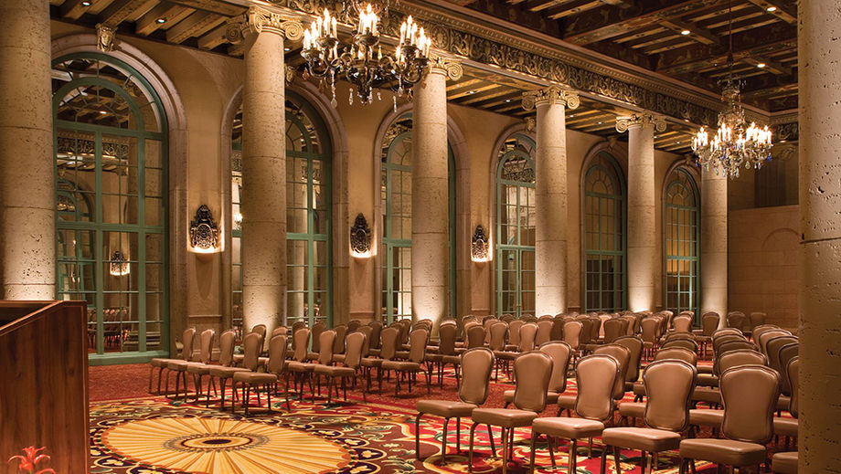 At The Biltmore Los Angeles, delegates can step beyond the meeting room to experience Downtown LA's thriving arts, entertainment and dining scene.