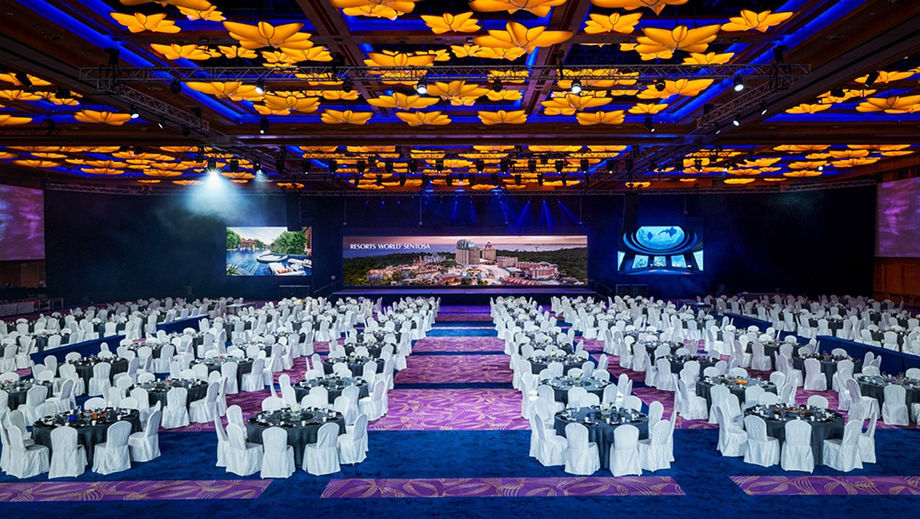 Planners can get creative with the configurable ballroom and function rooms at Resorts World Convention Centre.