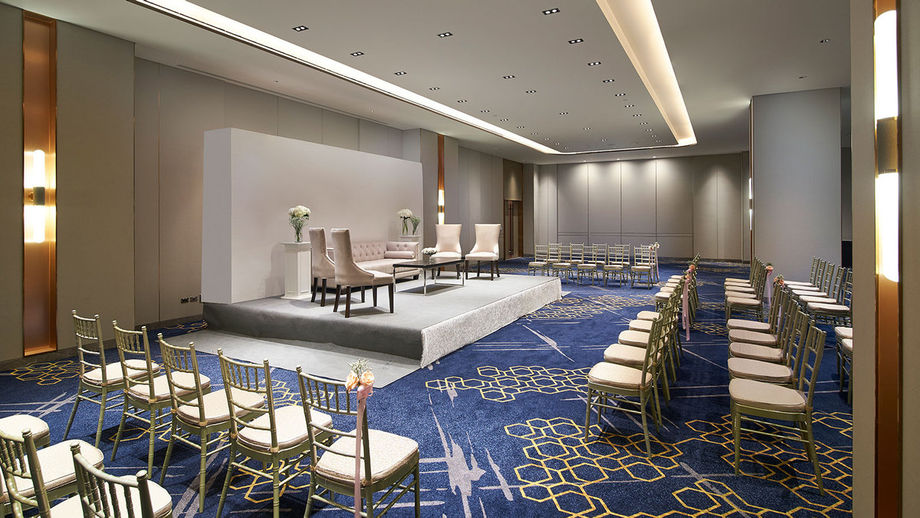 Amari Bangkok’s Pratunam Room which seats up to 200 pax theatre-style.