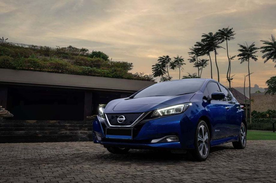 Apurva Kempinski Bali partners with Nissan, Bank Central Asia, and Danone Indonesia to provide eco-friendly transportation options and a solar panel charging hub.