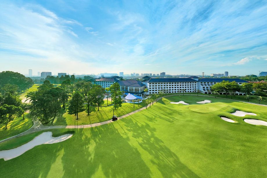 Hotel guests will have access to the Glenmarie Golf and Country Club.