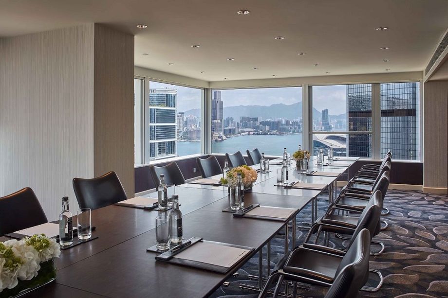 JW Marriott Hotel Hong Kong meeting facilities feature more than 12,000 square feet of event space.