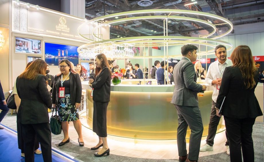 Marina Bay Sands unveiled its new booth layout at The Meetings Show APAC, featuring a bar counter and discussion area filled with armchairs and coffee tables to allow for quieter conversations and discussion.