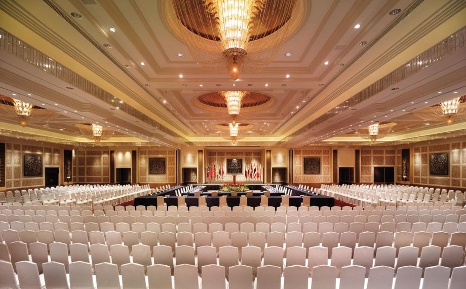 Rizal Ballroom can host up to 960 pax for banquets.