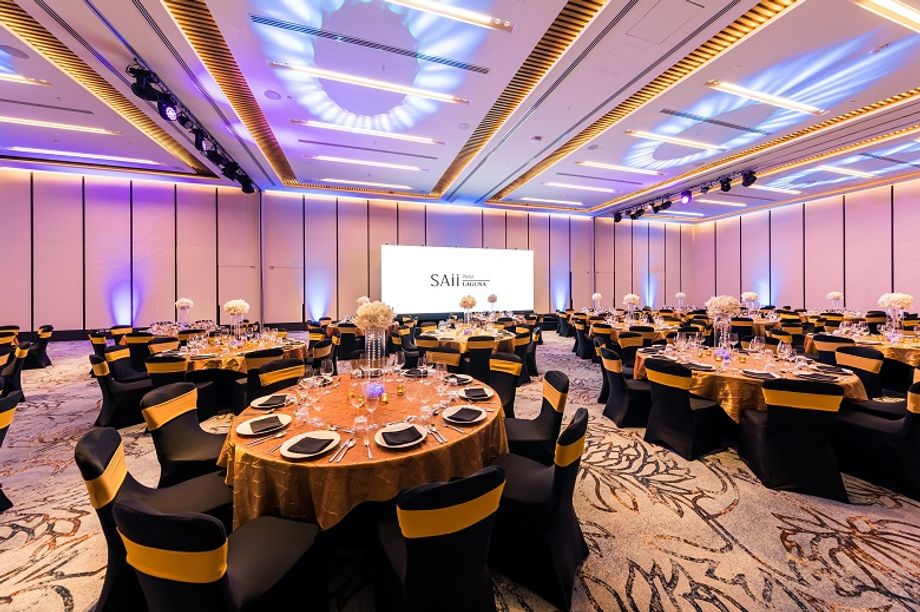 The 350-guest Similan Ballroom with six-metre-high ceiling is fitted with high-tech audiovisual equipment to meet varying requirements.