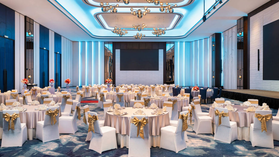 Iconic Marjorie Hotel’s 1,321 sqm, Marjorie Grand Ballroom can accommodate up to 800 guests.