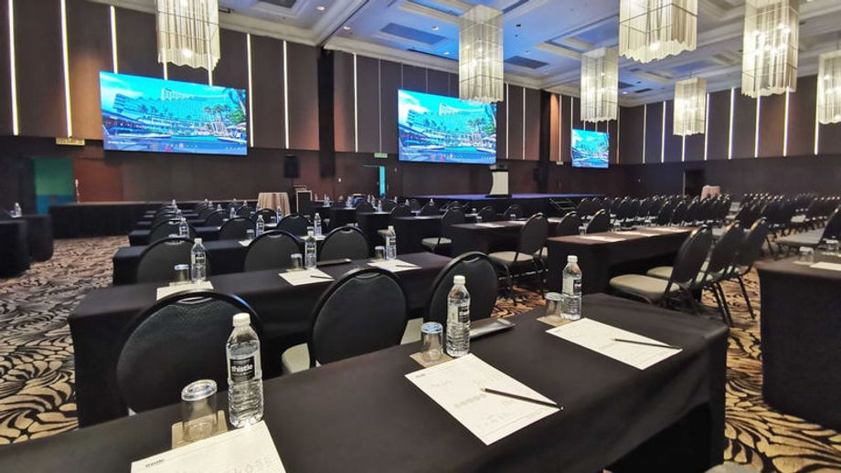 Thistle Hotel的活动空间,以及在新所有者YTL Hotels的带领下进行改头换面。 Thistle Hotel的活动空间,以及在新所有者YTL Hotels的带领下进行改头换面。