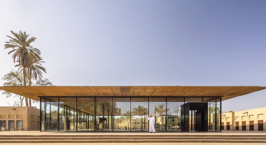 Al Shindagha Museum is located in Dubai’s Creek area of the Al Shindagha neighbourhood.