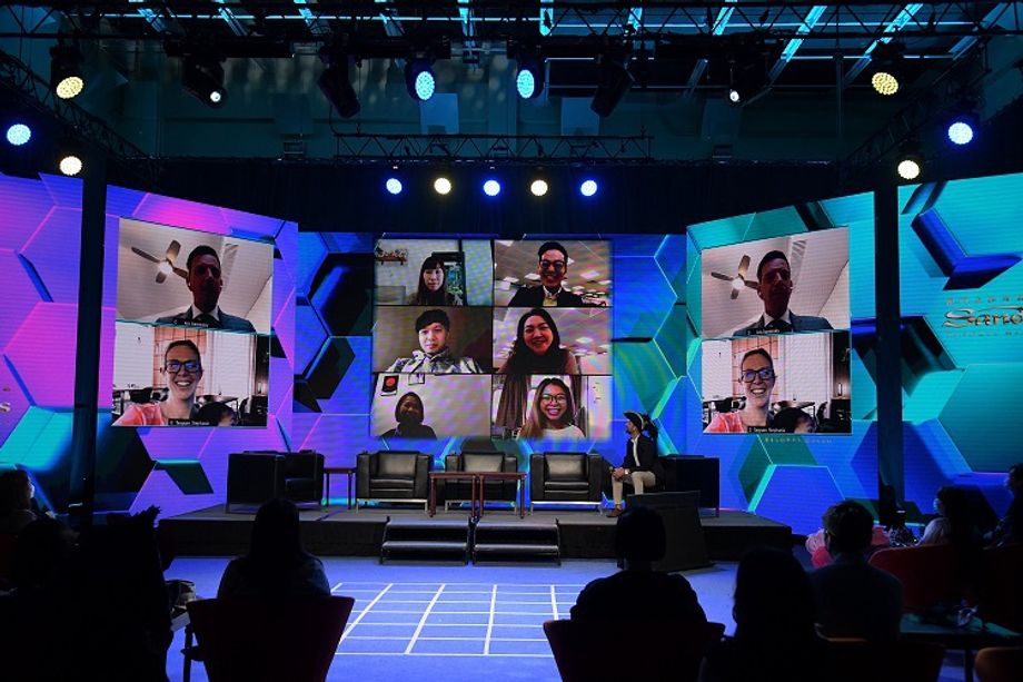 The Smart Stage, an extended reality studio at The Londoner Macao, debuts as Macau's first hybrid broadcast space.