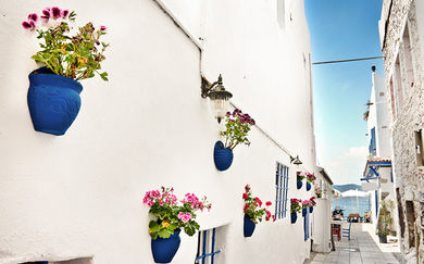 The quaint streets of Bodrum, Turkey. (Photo Credit: Delpixart/Getty Images)