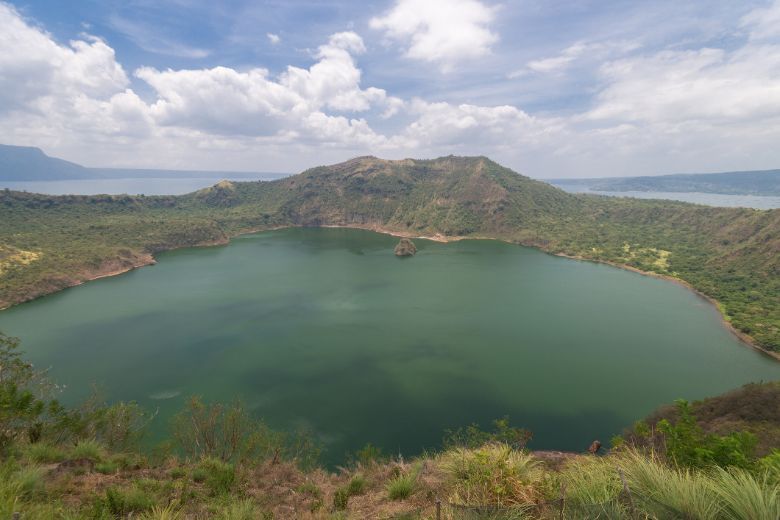 Manila in a standstill with imminent volcanic eruption | Meetings ...