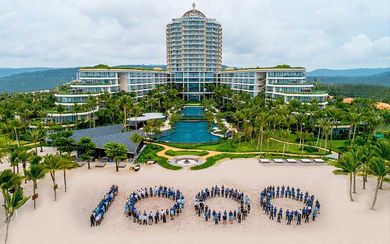 Staff members of IHG’s brand new InterContinental Phu Quoc Long Beach Resort gather at the beachfront for an aerial shot