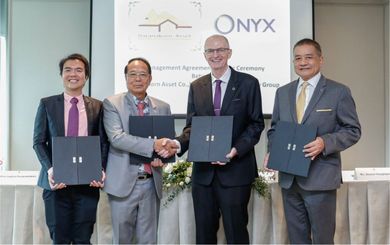 Representatives from ONYX Hospitality Group and Ratanakorn Asset after signing the agreement for three new hotels in Pattaya.