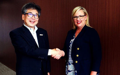 JTB Communication Design’s Tadashi Machida and CWT Meetings & Events’ Kari Wendel.