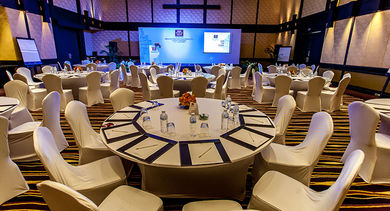 Angsana Lang Co’s 392-sqm grand ballroom can accommodate up to 400 guests for a gala, banquet or formal dinner.