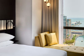 Hyatt Regency Chicago Lakeview room