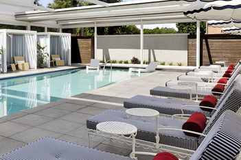 Graduate Dallas Hotel by Hilton pool