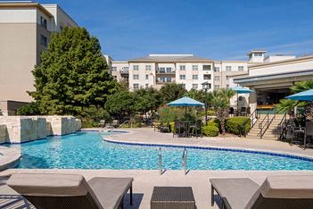 Texas Hill Country Hilton Completes Renovations