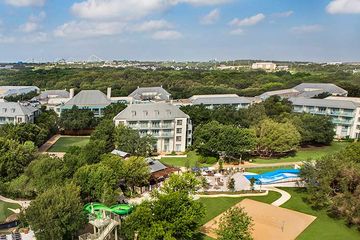 Hyatt Regency Hill Country Resort & Spa 2