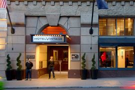 Pacifica Hotels kimpton Hotel vintage Portland Oregon
