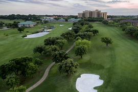 las-colinas-resort-dallas-irving-texas