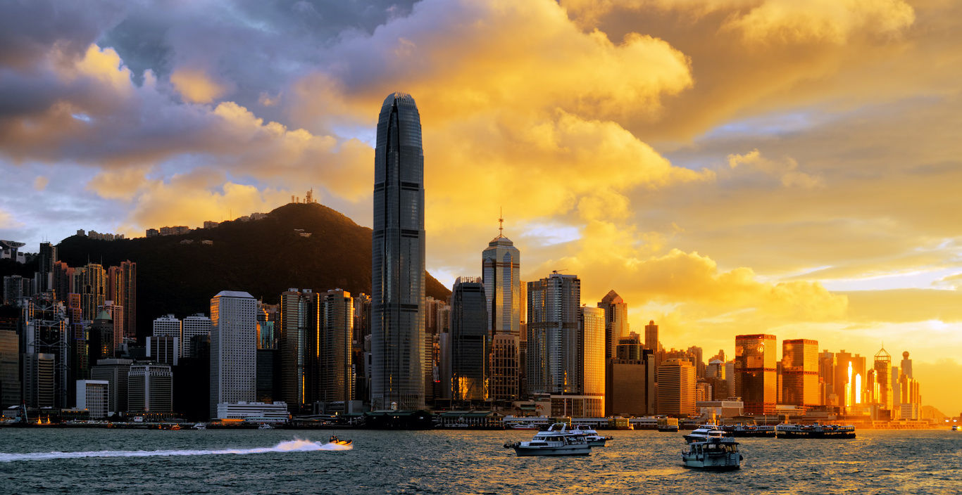 Hong Kong, Singapore to Launch Air-Travel Bubble May 26