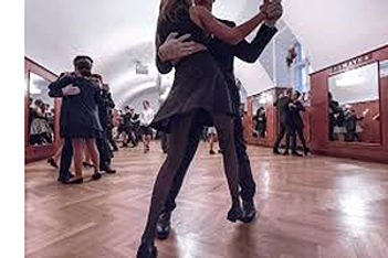 waltz-class