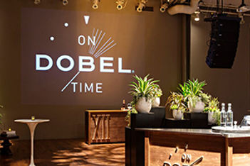greenery-wall-decor-meetings