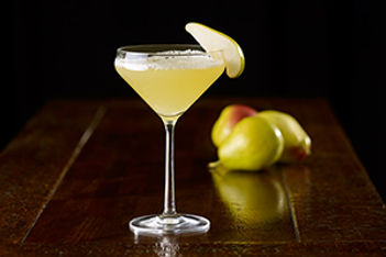 wolfgang-puck-pear-cocktail