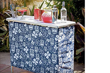 portable-bar-with-skirts