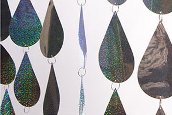 holographic-raindrop-curtain