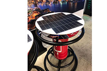solar-powered-charging-table