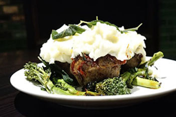 kimpton-monaco-pittsburgh-meatloaf-cupcake