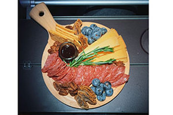 inflight-that-cheese-plate