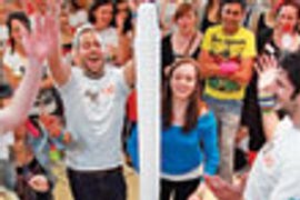 MEC Cup-stacking thumb