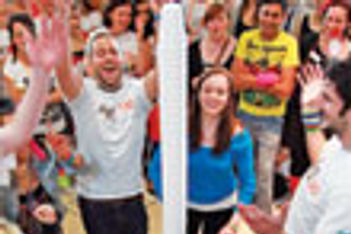 MEC Cup-stacking thumb