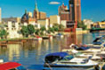 Madison’s Edgewater Hotel thumbnail