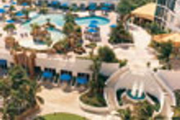 Trump International Beach Resort thumb