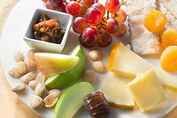Delta Reintroduces Free Meals in Coach in 12 Markets