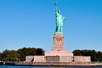 New York State Pays to Keep Statue of Liberty Open; Gov. Cuomo Bashes Administration's 'Dysfunction'