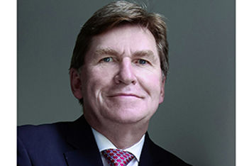 Chris-Cahill-AccorHotels