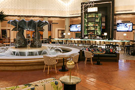 Walt-Disney-Dolphin-Lobby
