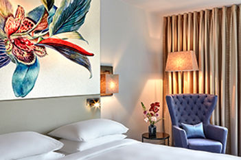 hyatt-regency-amsterdam-netherlands