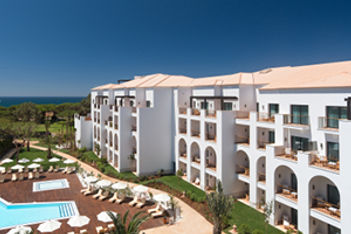 Pine-cliffs-hotel-portugal