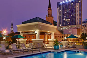 embassy-suites-orlando-pool-deck