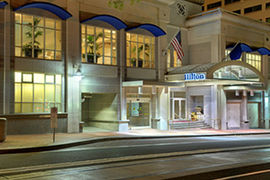 entrance-hilton-portland