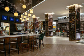 renaissance-chicago-downtown-lobby