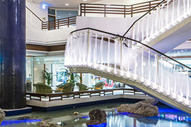 lobby-sheraton-okinawa